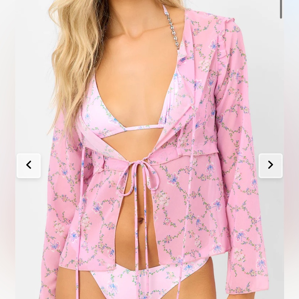 NWT Frankie’s Bikini Molly Lace Up Long Sleeve Top